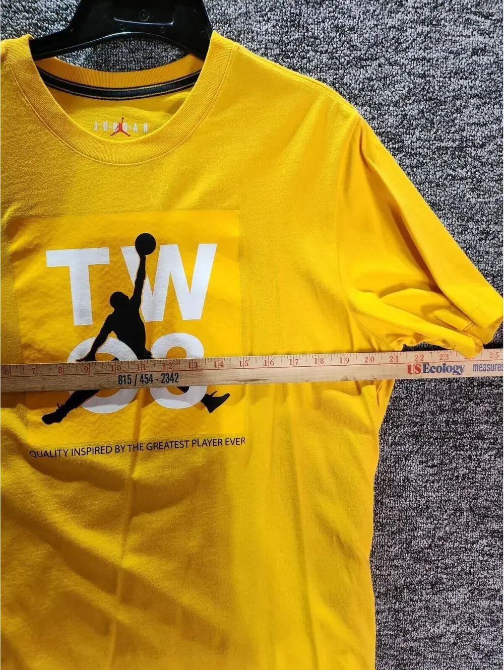 Jordan Jumpman TW 93 Graphic Men's Yellow Crew Neck Short Sleeve T-Shirt Size L - Picture 4 of 10